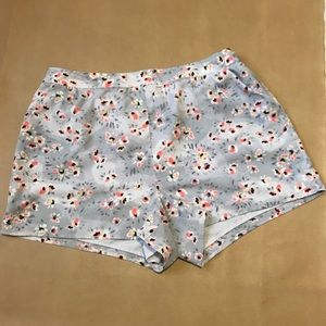 Lauren Conrad - Floral print shorts